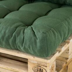 2L Home & Garden Rugkussen Metro Olijf - 60 X 40cm -Tuinmeubelen Winkel 1200x1200 1255