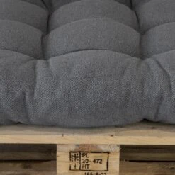 2L Home & Garden Rugkussen Metro Grijs - 60 X 40cm -Tuinmeubelen Winkel 1200x1200 1268