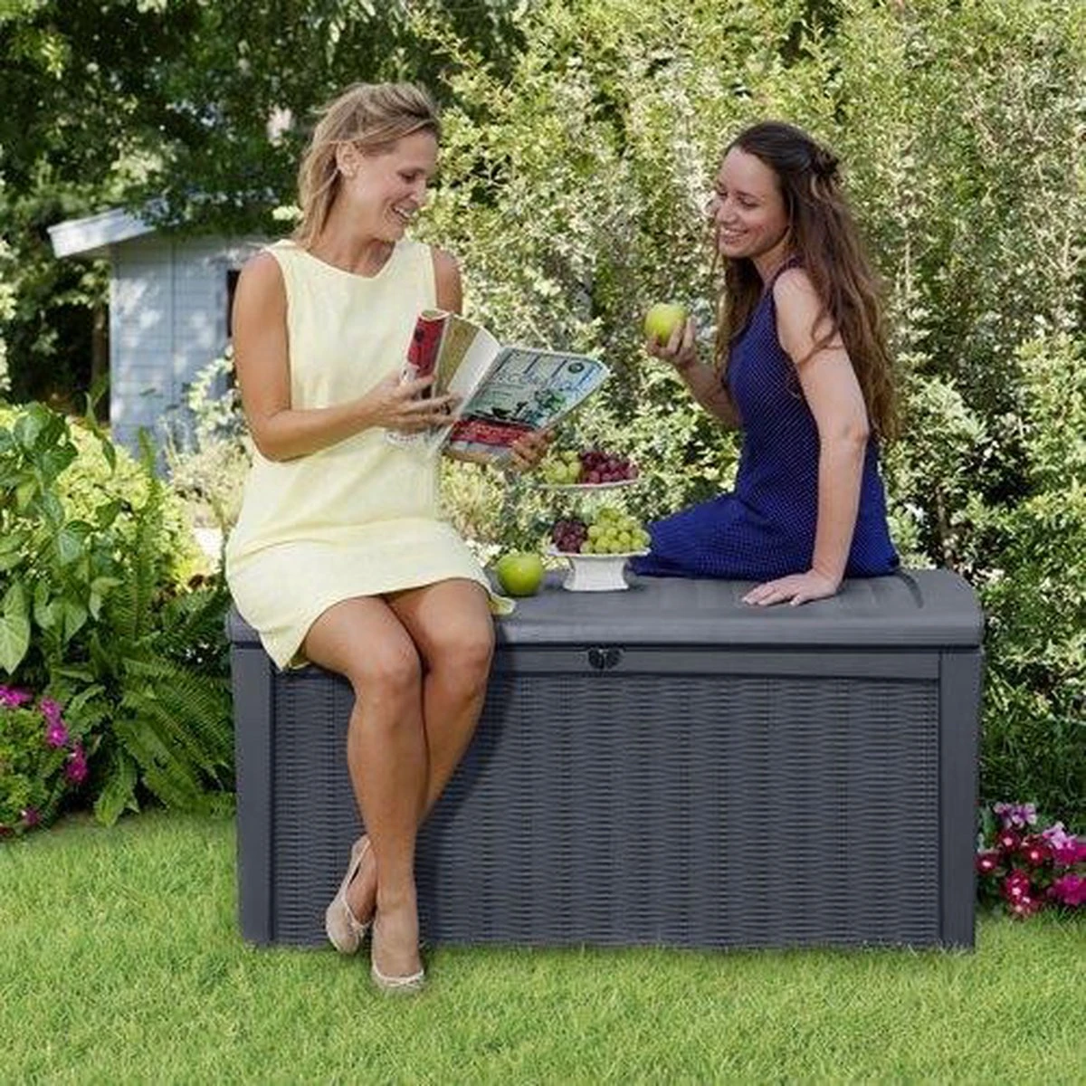 Keter - Borneo Opbergbox - 416 Liter - 129.5 X 62.5 X 70 Cm - Antraciet 13 Keter - Borneo Opbergbox - 416 Liter - 129.5 X 62.5 X 70 Cm - Antraciet - Afbeelding 11