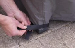 Weersbestendige Beschermhoes Tuinset (S) | 165 X 135 X 95 Cm | Premium | Waterproof | TÜV Rheinland Gecertificeerd | Hoes Voor Tuin | Waterdicht | Solution Dyed (verkleuring Onmogelijk) | Grijs / Antraciet -Tuinmeubelen Winkel 1200x773