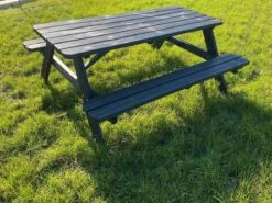 Goedkopepicknicktafels.nl | Zwarte XL Picknicktafel | Tuintafel 6 Persoons | Zwart Gespoten Gedroogd Grenen Hout! -Tuinmeubelen Winkel 1200x899 14
