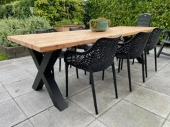 Tuintafel Douglas 220 Cm X 90 Cm | Stalen Poten | + Montage | Duurzame Eettafel | Onderhoudsarm 6-8 Personen | Geschaafd Hout | DuuMaa -Tuinmeubelen Winkel 1200x899 17