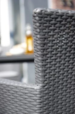 Allibert Iowa Tuinstoel - 60x62x89cm – Grafiet -Tuinmeubelen Winkel 798x1200