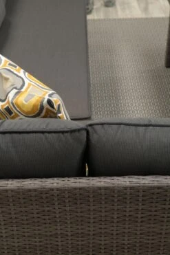 Garden Impressions Lapa Lounge Dining Set 5-delig - Wicker - Grijs 23 Garden Impressions Lapa Lounge Dining Set 5-delig - Wicker - Grijs -Tuinmeubelen Winkel 800x1200 53